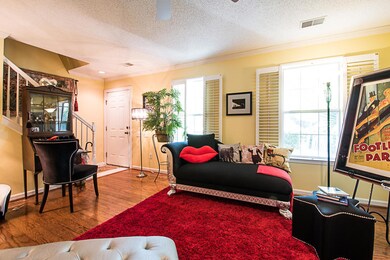 3379Queensgate-10