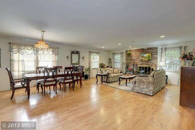 4223 Mayport Ln, Fairfax, VA 22033 - photo 4