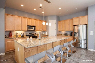Large Eat in Kitchen