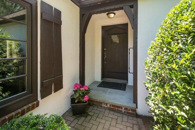 112 Loring Rd, Weston, MA 02493 - photo 2