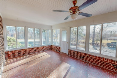 8758 Hurdle Mills Rd, Hurdle Mills, NC 27541 - photo 4