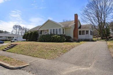 66 Loretta Rd, Waltham, MA 02451 - photo 4