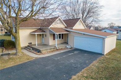 327 Oak St, Tipton, IN 46072 - photo 7