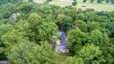 1714 Zulla Rd, Middleburg, VA 20117 - photo 3