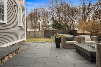 3 Fruit St, Newburyport, MA 01950 - photo 6