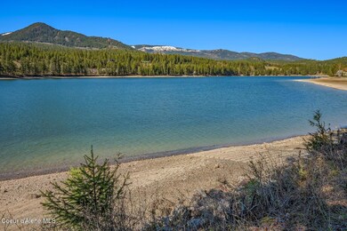 Boatable into Lake Pend Oreille