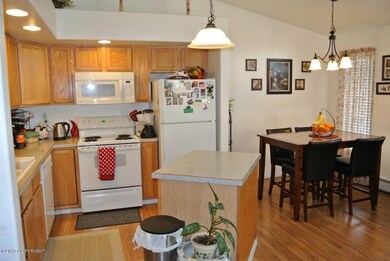 Anchorage RE/MAX Dynamic Real Estate