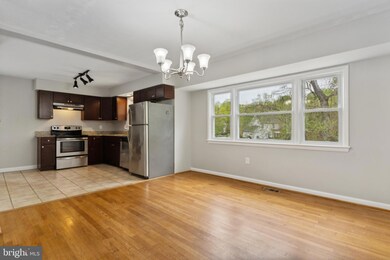 5902 Maple Terrace, Laurel, MD 20707 - photo 2