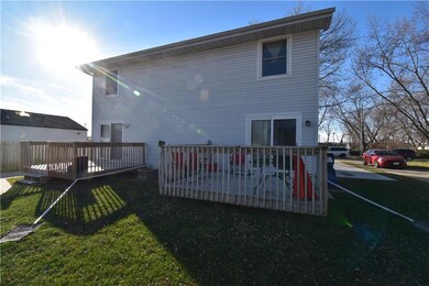 3819 56th St, Des Moines, IA 50310 - photo 4