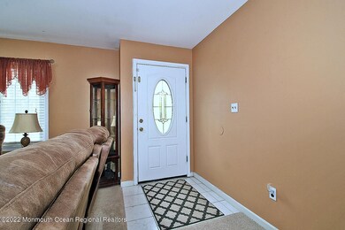 817 2nd Ave, Toms River, NJ 08757 - photo 2