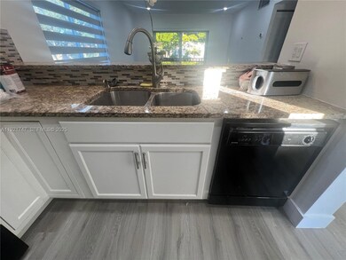 11227 SW 88th St unit 205 D, Miami, FL 33176 - photo 6