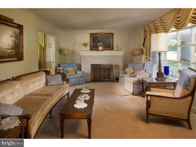 63 Pickwick Dr, Doylestown, PA 18901 - photo 3