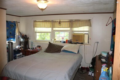 25 Riverview Dr, Rochester, NH 03867 - photo 2