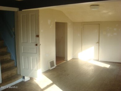 1003 N 6th St, Niles, MI 49120 - photo 3