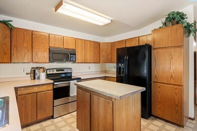 3708 W 29th Ct, Kennewick, WA 99337 - photo 5
