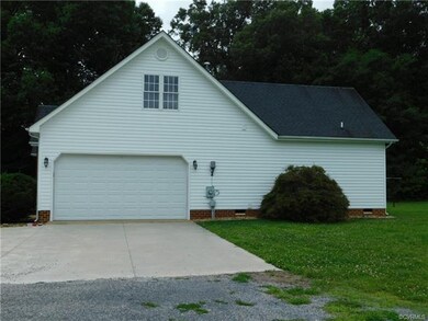 18780 Templeton Rd, Disputanta, VA 23842 - photo 4