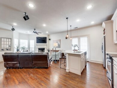 1910 Hope St unit 12, Dallas, TX 75206 - photo 3