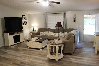Main Living Space & Entry