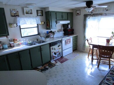 5 S Emperor Dr, Concord, NH 03303 - photo 4