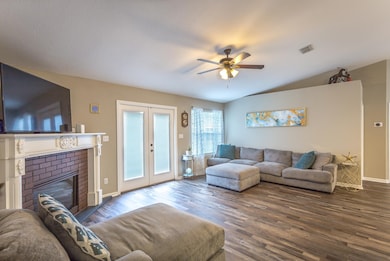 60 Bridle Gate Ct, Crawfordville, FL 32327 - photo 3