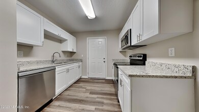 8925 Dandy Ave, Jacksonville, FL 32211 - photo 5