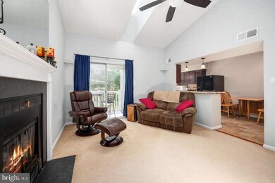 2771 Bordeaux Place unit 24C4, Woodbridge, VA 22192 - photo 5