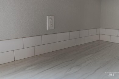 2472 W Emmy Ct, Kuna, ID 83634 - photo 5