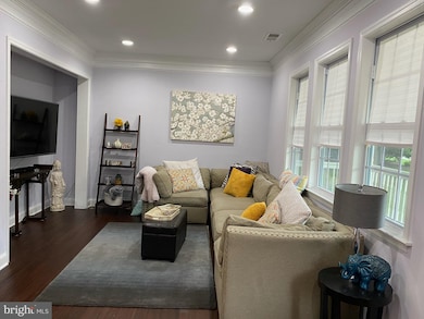 10800 Prospect Hill Rd, Glenn Dale, MD 20769 - photo 2