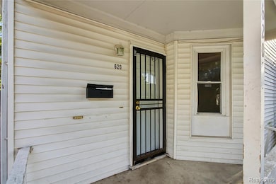 620 E 2nd St, Flint, MI 48503 - photo 2