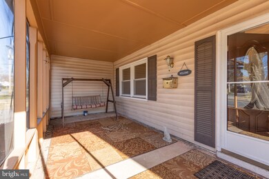 12107 Rockledge Dr, Bowie, MD 20715 - photo 2