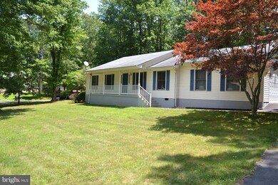 977 Lake Heritage Dr, Ruther Glen, VA 22546 - photo 2