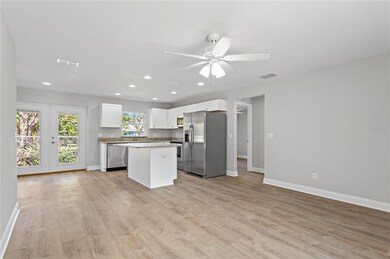 121 SE 3rd St, Fort Meade, FL 33841 - photo 4