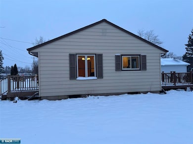 4228 4th Ave E, Hibbing, MN 55746 - photo 3