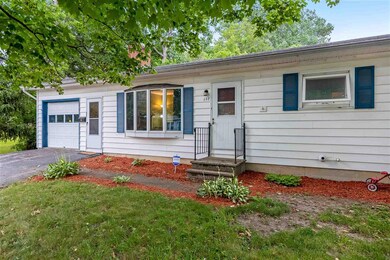 127 Messenger St, Saint Albans, VT 05478 - photo 2