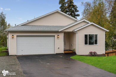 7332 Bern St Anchorage AK-large-014-Exte