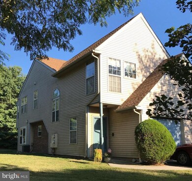 201 Allem Ln unit 201, Perkasie, PA 18944 - photo 2