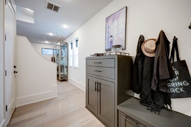 644 Oxford St, Houston, TX 77007 - photo 6