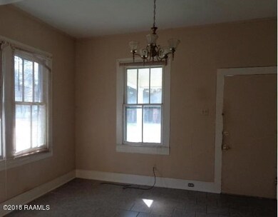 824 Bank Ave, New Iberia, LA 70560 - photo 2