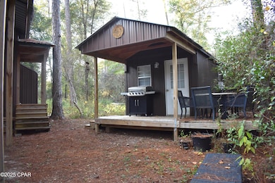 1808 Lakeview Rd, Caryville, FL 32427 - photo 4