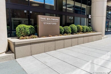 The Biltmore unit 511, Stamford, CT 06901 - photo 2