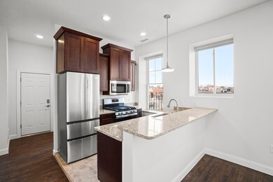 74 Salem St unit 3, Boston, MA 02113 - photo 5