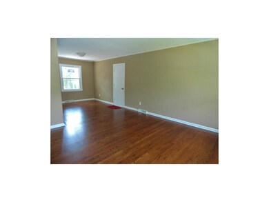 Open floor plan!