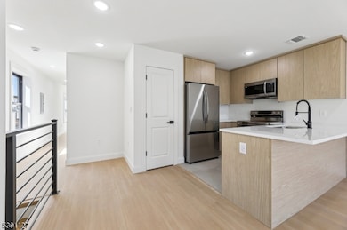 27-29 Robert St, Paterson, NJ 07503 - photo 5