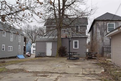 817 W Main St, Muncie, IN 47305 - photo 4