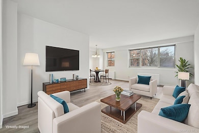 Biltmore Towers unit 5g, White Plains, NY 10603 - photo 7