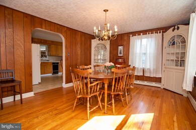 412 Heston Ave, Norristown, PA 19403 - photo 7