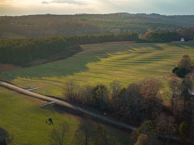 04 Concord Church Rd unit 4, Pickens, SC 29671 - photo 2