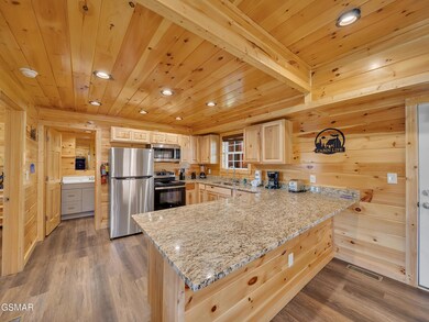 218 Caton Rd, Sevierville, TN 37862 - photo 6