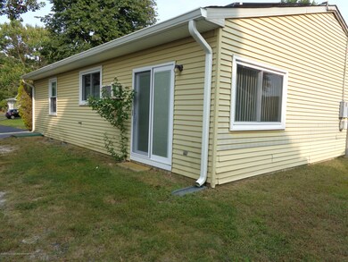 33 Keene St, Whiting, NJ 08759 - photo 2