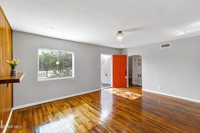 2728 Byron St, El Paso, TX 79930 - photo 3